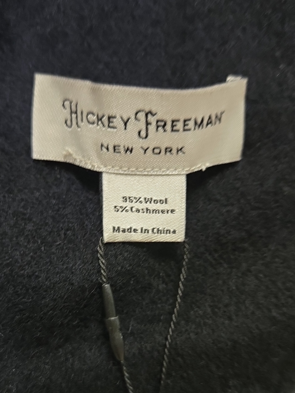 Hickey Freeman Plaid Cashmere and Wool Fringe Scarf Mens Black Gray Blue - Picture 4 of 12